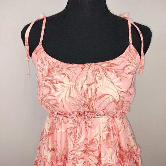 NWOT VICI Tie Strap Tiered Flowy Mini Sun Dress in Palm Leaf Pattern Sz. S - Picture 5 of 15